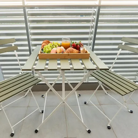 Soni Exclusive 286 Plaza With Private Parking & Self Check-in * Bucharest