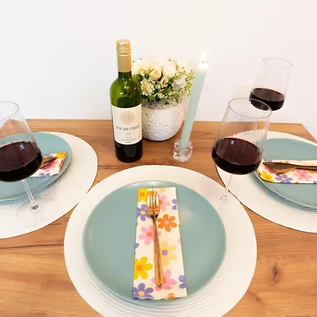 Soni Exclusive 286 Plaza With Private Parking & Self Check-in Apartment Bucharest