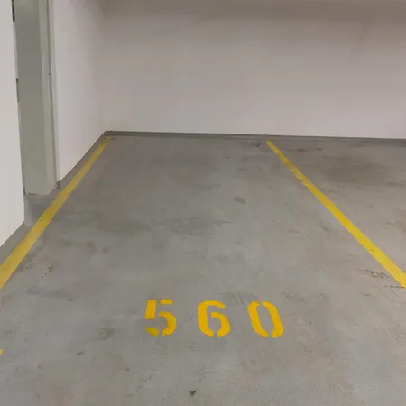 Soni Exclusive 286 Plaza With Private Parking & Self Check-in * Bucharest