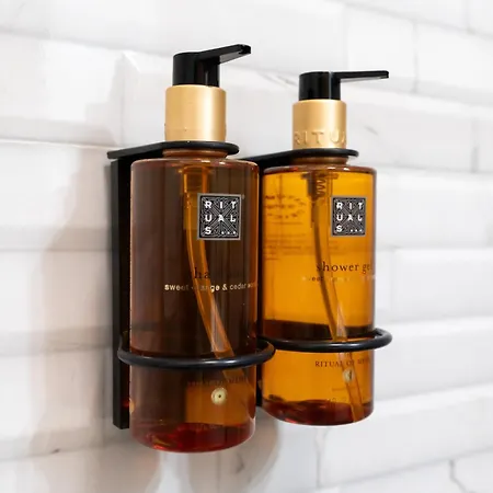 Soni Exclusive 286 Plaza With Private Parking & Self Check-in