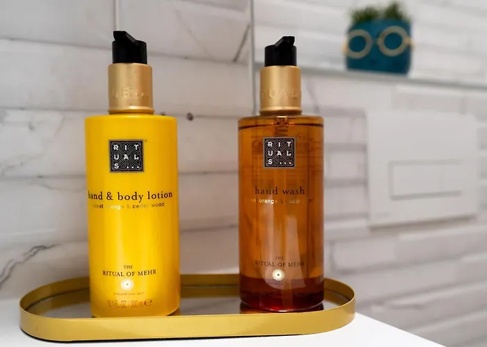 Soni Exclusive 286 Plaza With Private Parking & Self Check-in * Bukarest