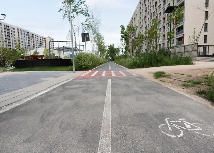 Soni Exclusive 286 Plaza With Private Parking & Self Check-in