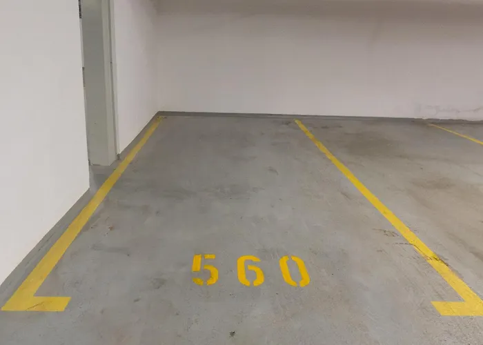 Soni Exclusive 286 Plaza With Private Parking & Self Check-in * Bucureşti