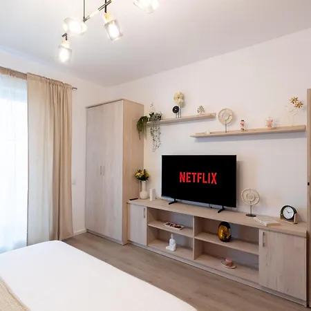 Soni Exclusive 286 Plaza With Private Parking & Self Check-in Lägenhet Bukarest