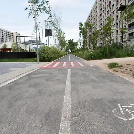 Soni Exclusive 286 Plaza With Private Parking & Self Check-in